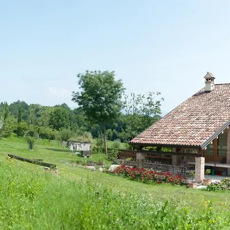 ベッド・アンド・ブレックファスト La Valle Dell'albero