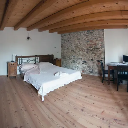 Bed & Breakfast La Valle Dell'albero